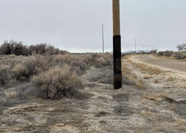 Property at 2500 Old Emigrant Rd, Lovelock, NV 89419