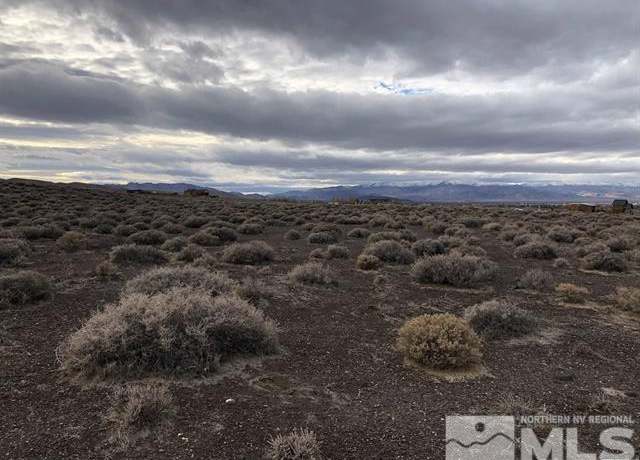 Property at 4285 E Karyn St, Silver Springs, NV 89429