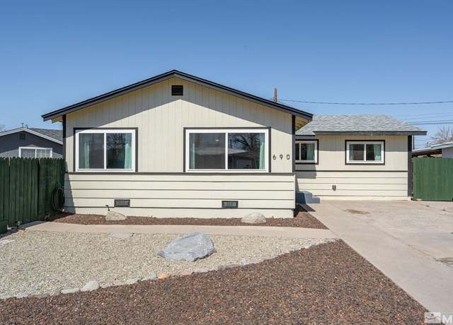 Property at 690 S Russell St, Fallon, NV 89406, 3 beds, 2 baths
