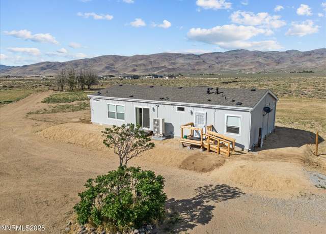 Property at 4555 Amy Rd, Reno, NV 89510, 3 beds, 2 baths