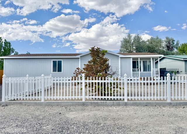 Property at 119 17th St, Battle Mountain, NV 89820, 3 beds, 2 baths