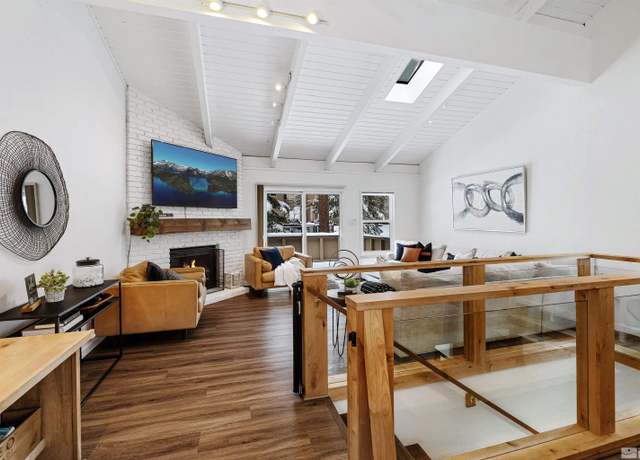 Property at 321 Ski Way #29, Incline Village, NV 89451, 3 beds, 2.5 baths