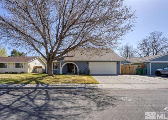 Property at 2040 Bonita Vista Dr, Sparks, NV 89434, 4 beds, 2 baths