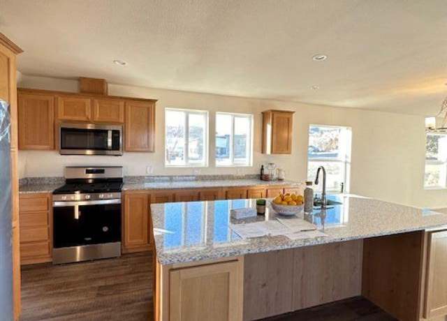 Property at 200 Harmony Ln, Sun Valley, NV 89433, 4 beds, 2 baths