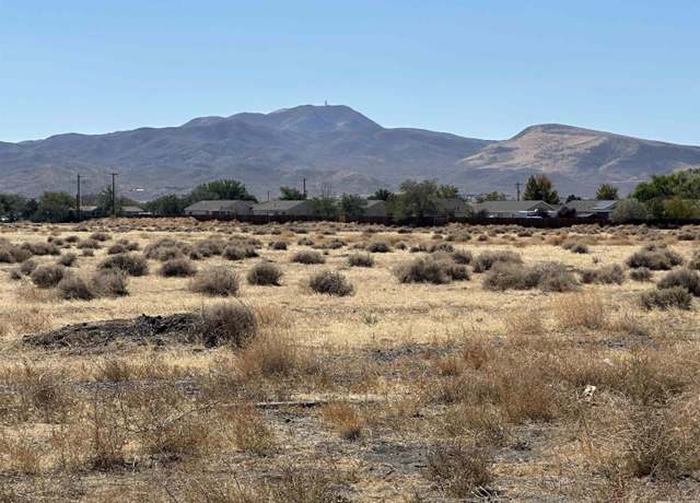 Property at 01516108 Idaho St, Silver Springs, NV 89429