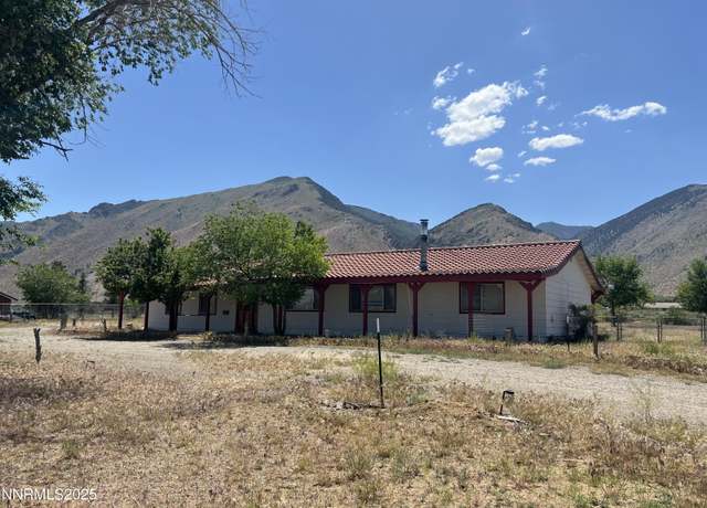 Property at 535 Upper Colony Rd, Smith Valley, NV 89444, 2 beds, 2.5 baths