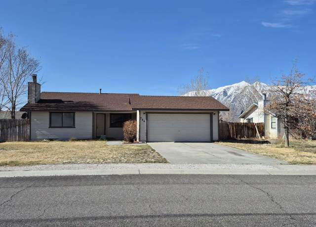 Property at 784 Hornet Dr, Gardnerville, NV 89460, 3 beds, 2 baths