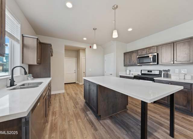 Property at 1170 Montevideo Cir, Minden, NV 89423, 4 beds, 2.5 baths