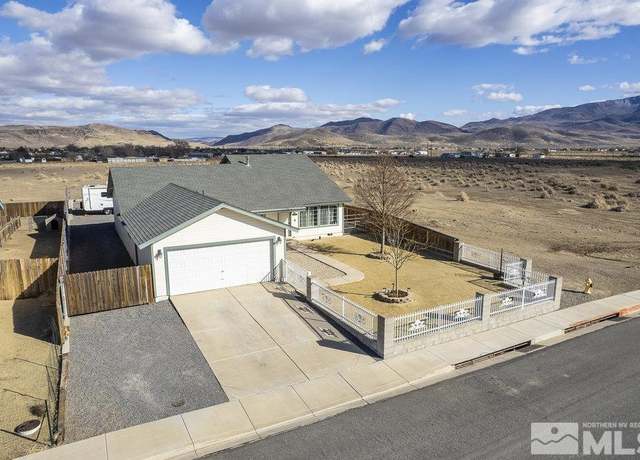 Property at 2190 Kadden Way, Dayton, NV 89403, 4 beds, 2 baths