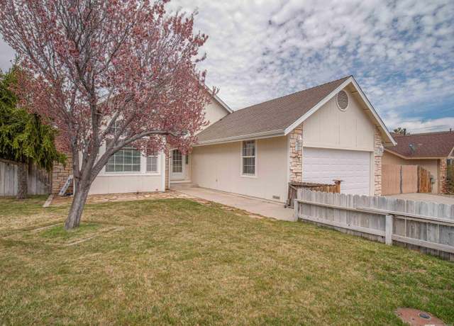 Property at 500 Horizon Dr, Carson City, NV 89701, 3 beds, 2 baths