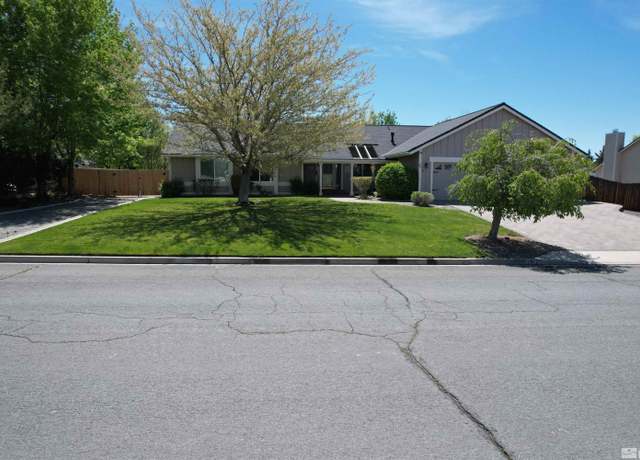 Property at 291 Omni Dr, Sparks, NV 89441, 3 beds, 2 baths