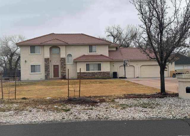 Property at 303 River Village Dr, Fallon, NV 89406, 4 beds, 3 baths