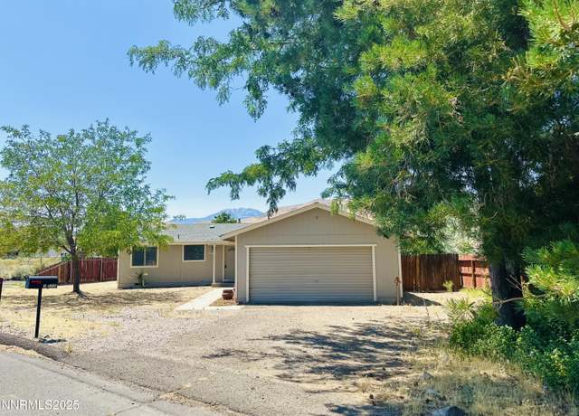 Property at 68 Zircon Dr, Reno, NV 89521, 3 beds, 2 baths