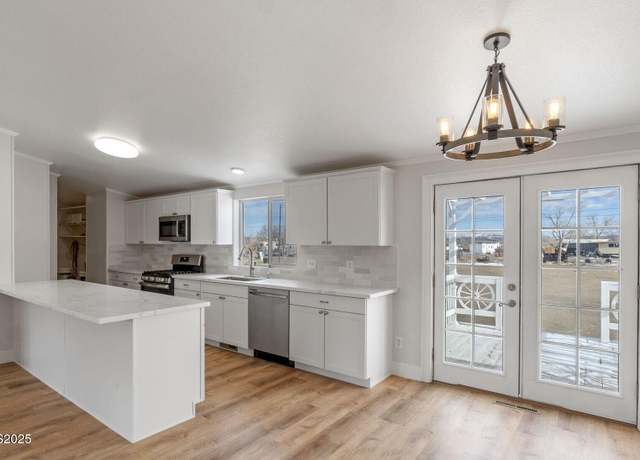 Property at 3810 Amber St, Silver Springs, NV 89429, 3 beds, 2 baths