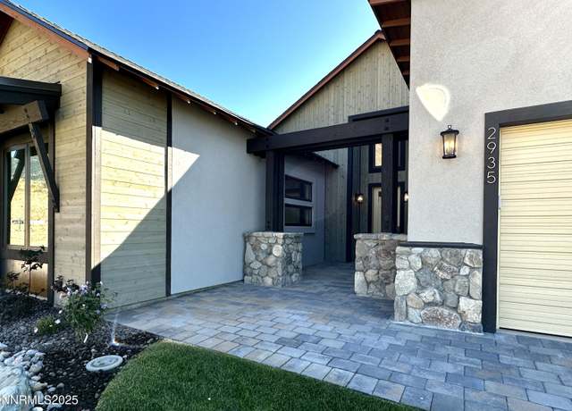 Property at 2935 Portrush Dr, Genoa, NV 89411, 3 beds, 2.5 baths