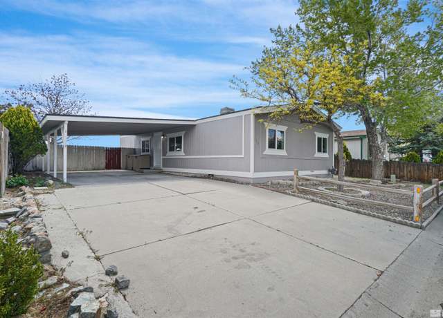 Property at 426 Traci Ln, Moundhouse, NV 89706, 3 beds, 2 baths
