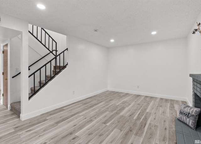 Property at 4580 Matich Dr, Reno, NV 89502, 2 beds, 2.5 baths