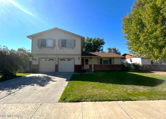 Property at 907 Camino Real Dr, Sparks, NV 89434, 3 beds, 2.5 baths