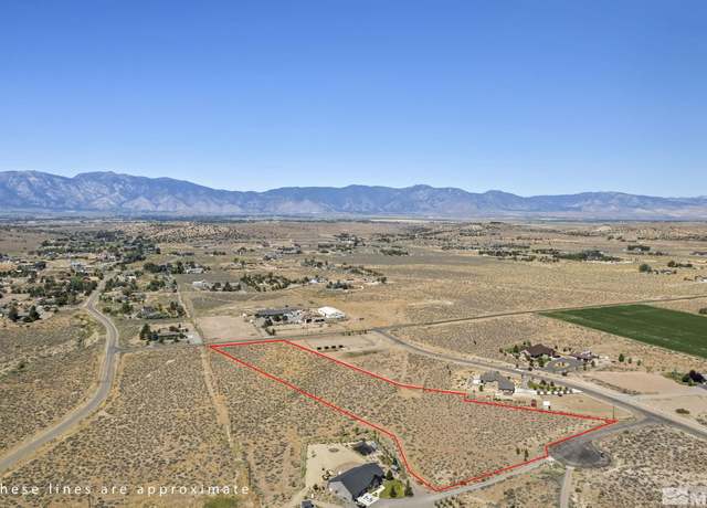 Property at 1372 Oreana Peak Ct, Gardnerville, NV 89410