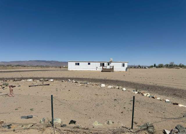 Property at 2660 E 10th St, Silver Springs, NV 89429