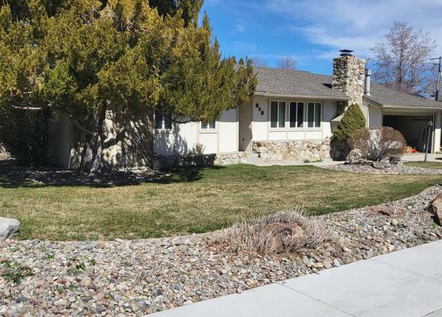 Property at 828 W Washington St, Carson City, NV 89703, 3 beds, 2 baths