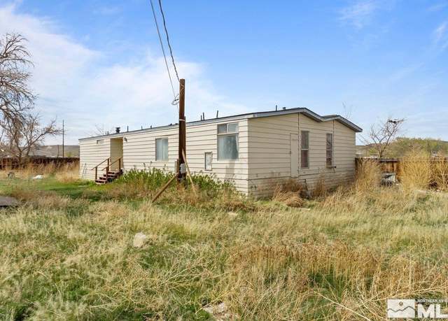 Property at 2760 Winnemucca St, Silver Springs, NV 89429, 3 beds, 2 baths