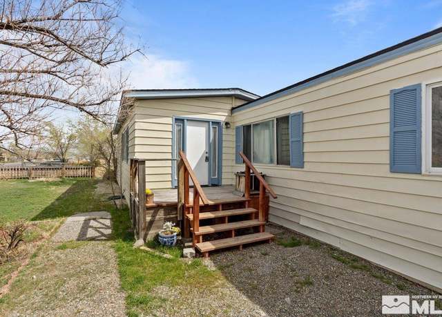 Property at 2760 Winnemucca St, Silver Springs, NV 89429, 3 beds, 2 baths