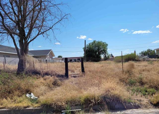 Property at 680 Monroe St, Winnemucca, NV 89445