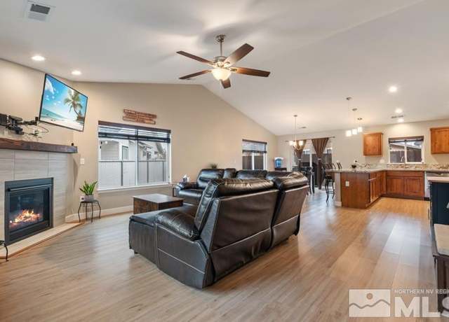 Property at 4283 Knoblock Rd, Carson City, NV 89706, 3 beds, 2 baths