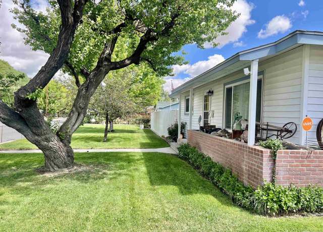 Property at 2 N Whitacre St, Yerington, NV 89447, 3 beds, 2 baths