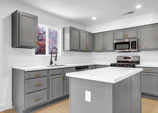 Property at 8868 Silverkist Dr, Reno, NV 89506, 4 beds, 2.5 baths