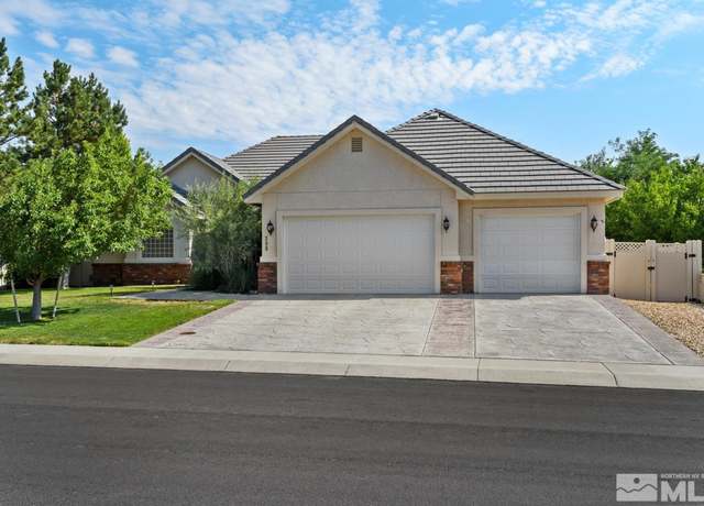 Property at 308 San Roma Dr, Dayton, NV 89403, 3 beds, 2 baths