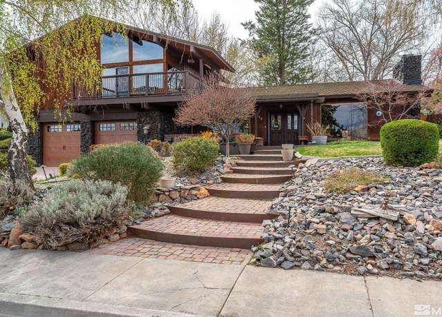 Property at 4975 Rio Pinar Dr, Reno, NV 89509, 3 beds, 2.5 baths