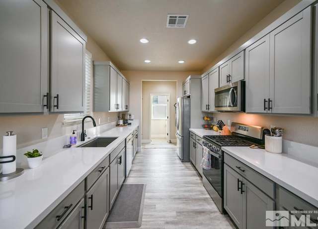 Property at 308 Cattail Cir, Gardnerville, NV 89410, 3 beds, 2.5 baths