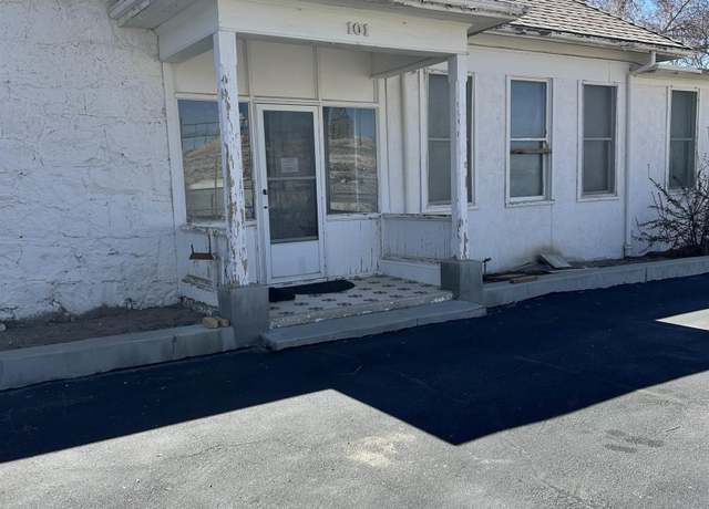 Property at 101 Mcculloch Ave, Tonopah, NV 89049, 4 beds, 2 baths