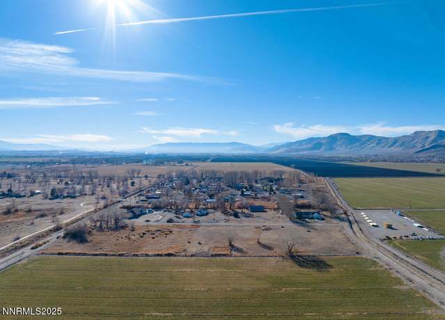 Property at 14 Ashley Dr, Yerington, NV 89447