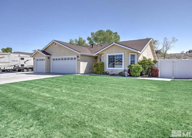 Property at 1365 White Bluffs Cir, Fernley, NV 89408, 3 beds, 2 baths