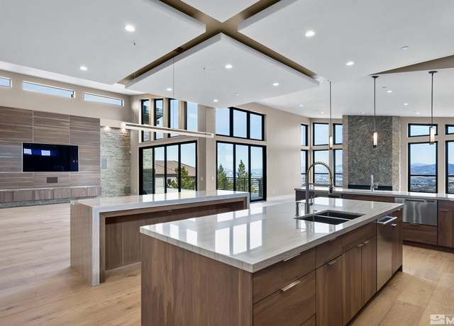 Property at 518 Socorro Ct, Reno, NV 89511, 5 beds, 5.5 baths