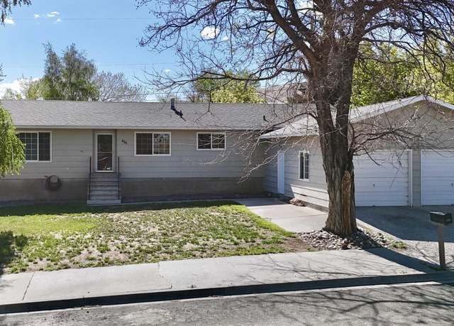 Property at 435 Ida Ave, Winnemucca, NV 89445, 4 beds, 3 baths