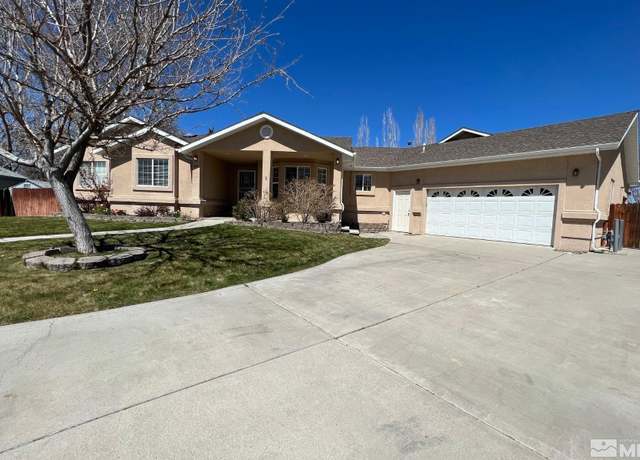 Property at 45 Julie Ct, Winnemucca, NV 89445, 4 beds, 3.5 baths