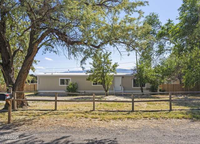 Property at 17820 Mockingbird Dr, Reno, NV 89508, 3 beds, 2 baths