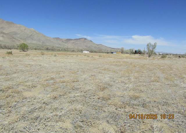 Property at 8 Rockland Dr, Yerington, NV 89447