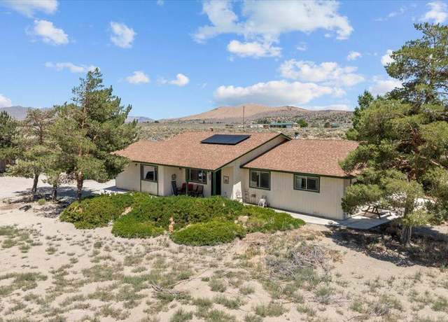 Property at 15500 Elkhorn Ln, Reno, NV 89506, 3 beds, 2.5 baths