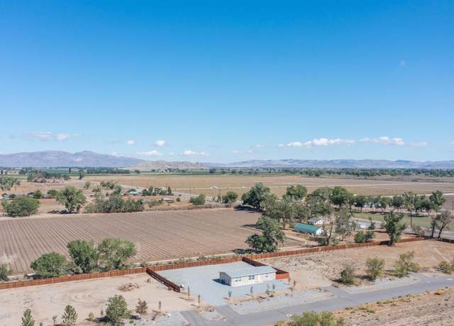 Property at 204 Chateau Way, Yerington, NV 89447, 3 beds, 2 baths