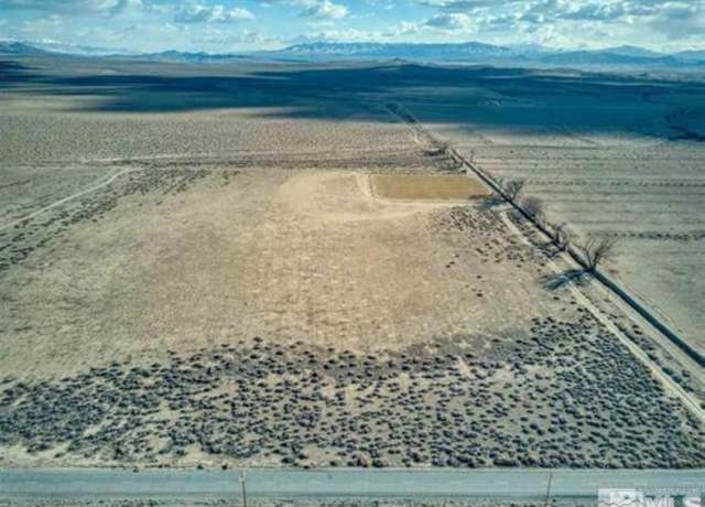 Property at 31 E Pursel Ln, Yerington, NV 89447