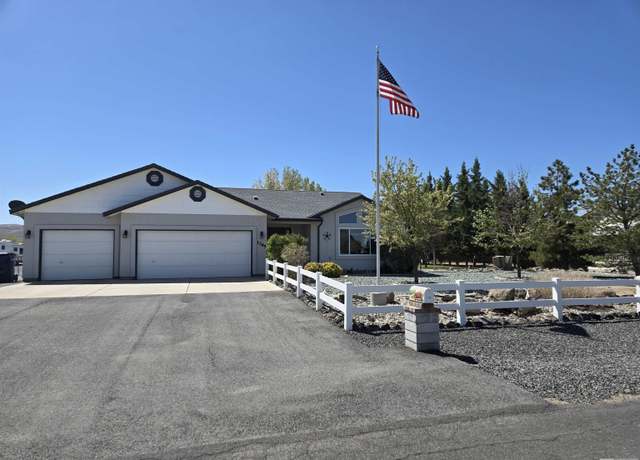 Property at 1365 Buckboard Way, Fernley, NV 89408, 3 beds, 2 baths