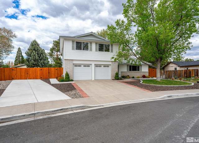 Property at 2057 Mesa Vista Dr, Sparks, NV 89434, 3 beds, 2.5 baths
