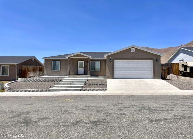 Property at 935 Lonnie Ln, Winnemucca, NV 89445, 3 beds, 2 baths