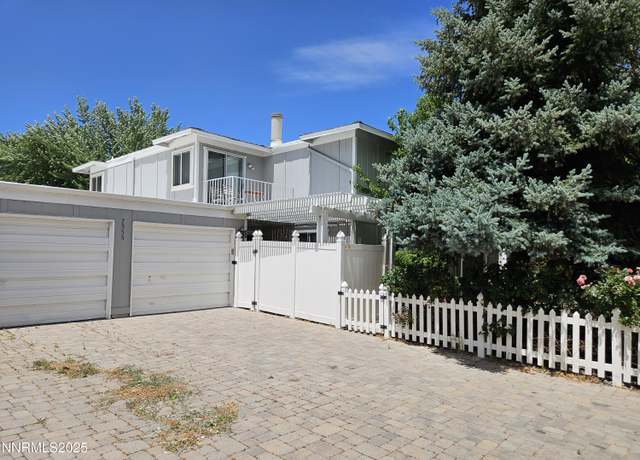 Property at 7555 Offenhauser Dr, Reno, NV 89511, 3 beds, 2.5 baths