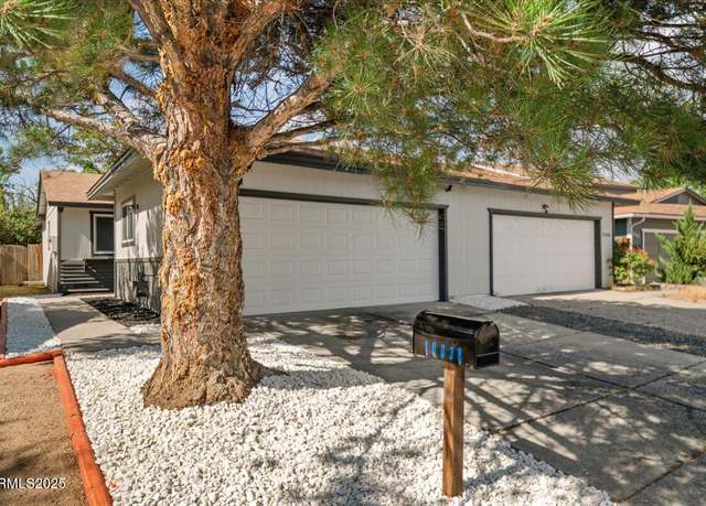 Property at 10038 Humite Ln, Reno, NV 89506, 3 beds, 1 bath